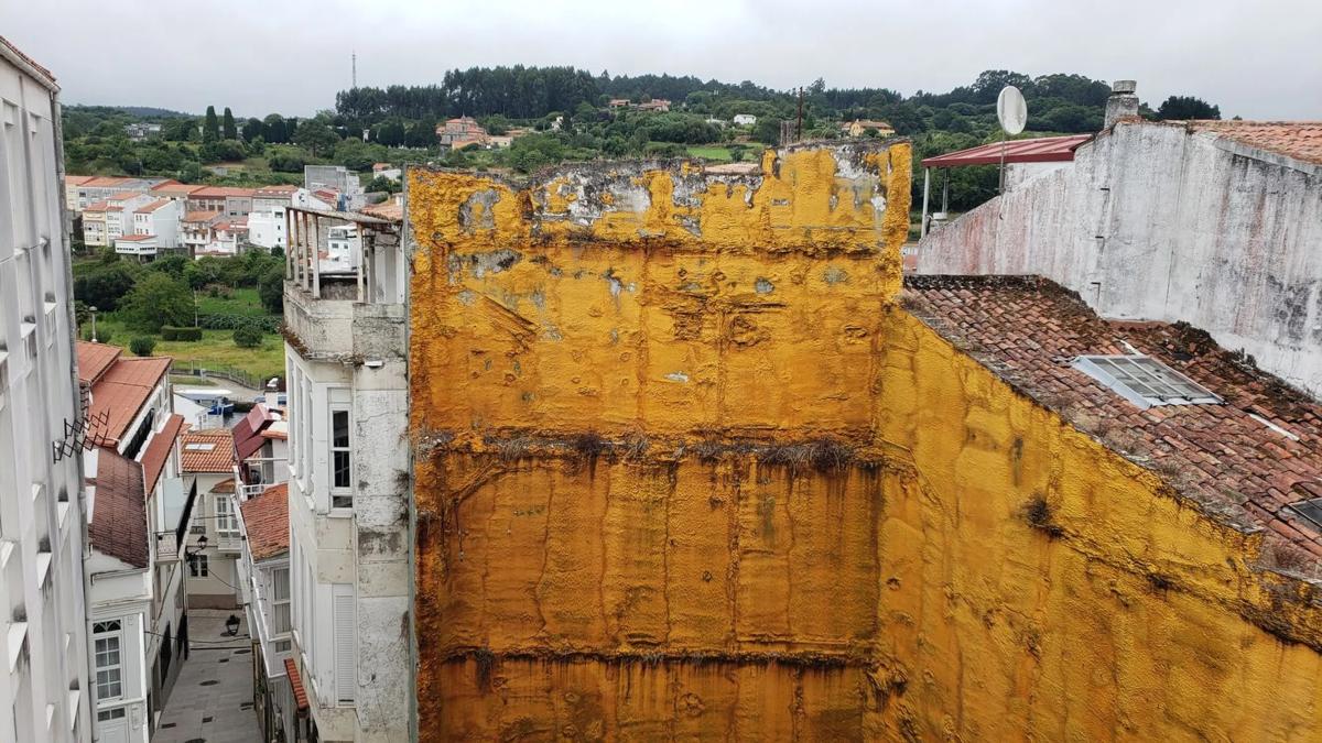 Terreno en venta en Betanzos, A Coruña photo 2