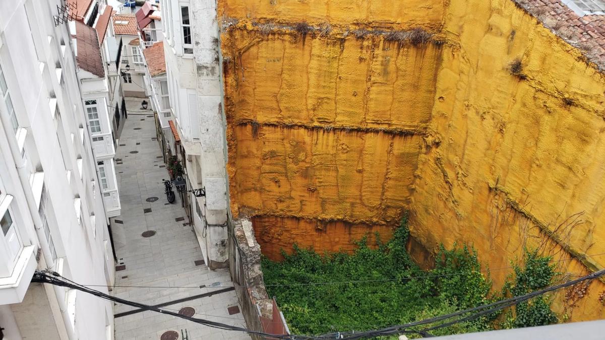 Terreno en venta en Betanzos, A Coruña photo 5