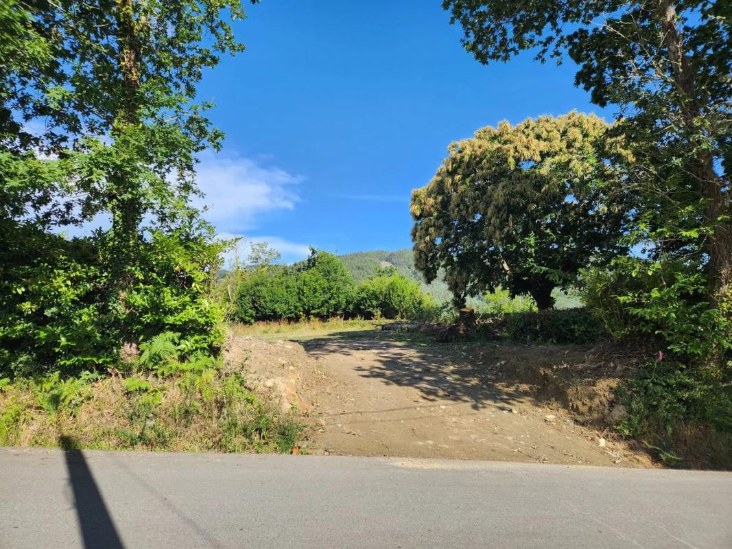 Terreno en venta en Oza-Cesuras, A Coruña photo 3