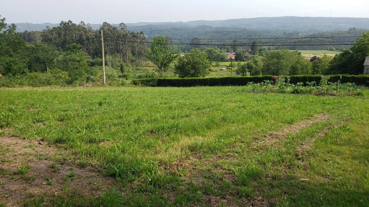 Land for sale in Irixoa, A Coruña photo 1