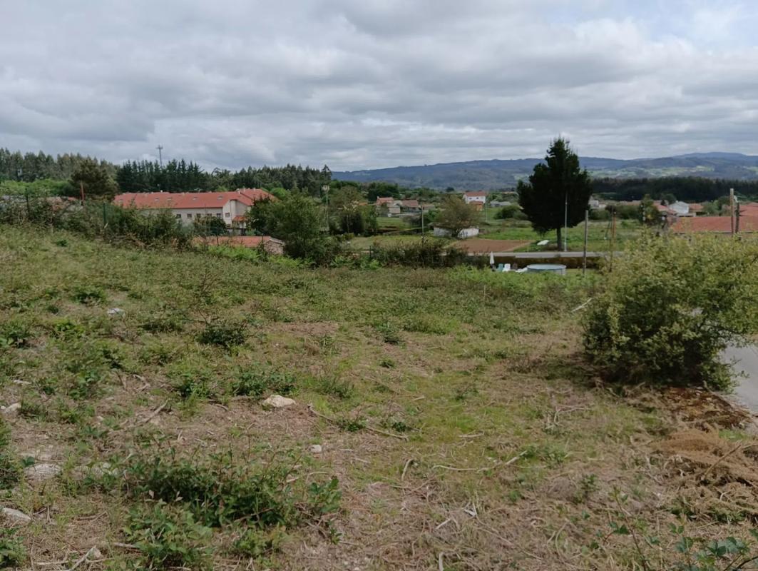 Terreno en venta en Coiros, A Coruña photo 2