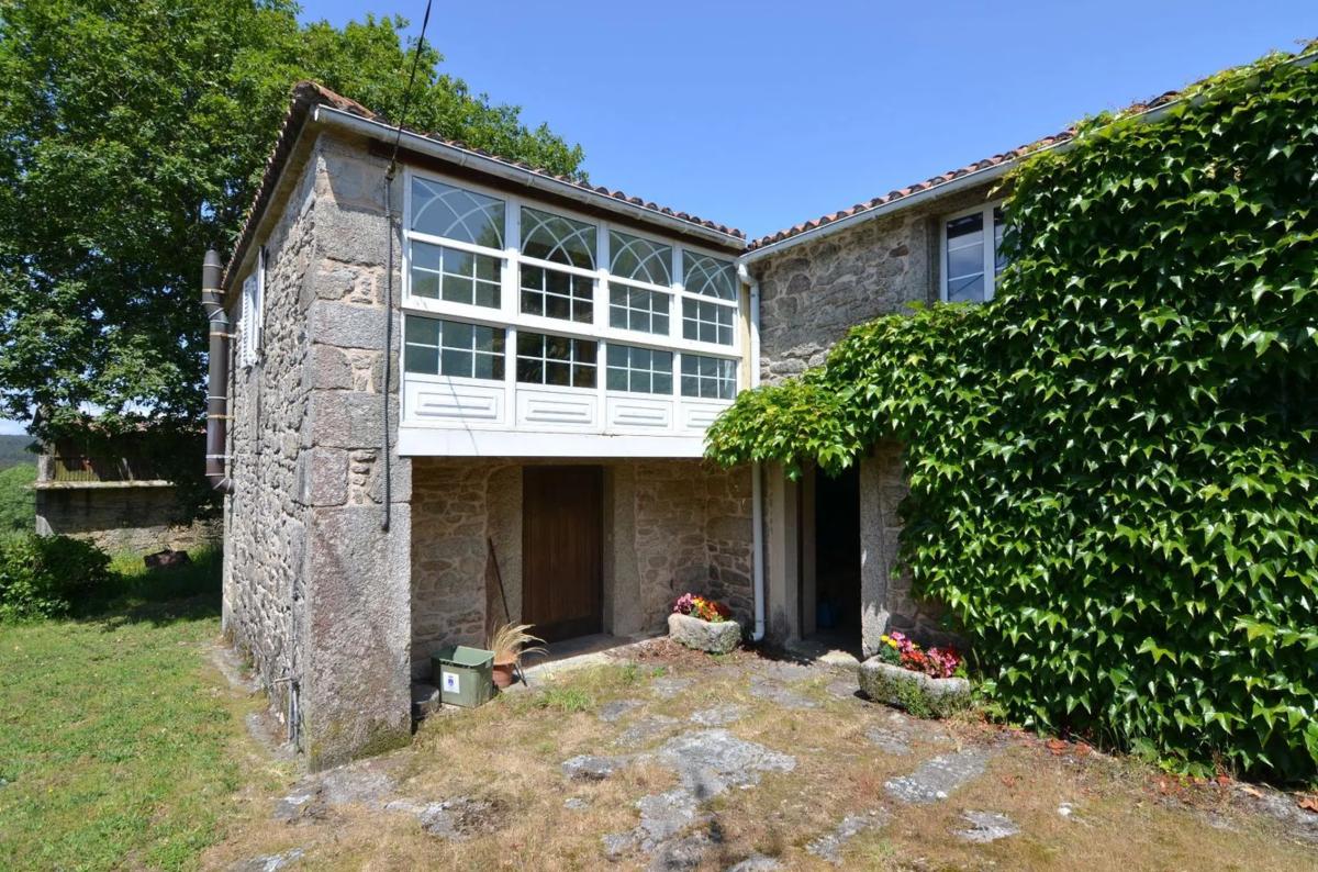 Terreno en venta en Aranga, A Coruña photo 3