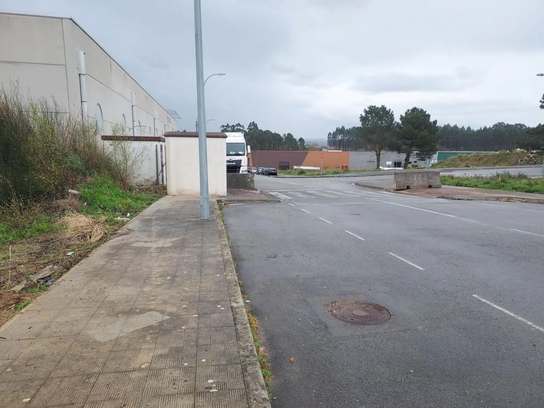 Działka na sprzedaż w Betanzos, A Coruña photo 1