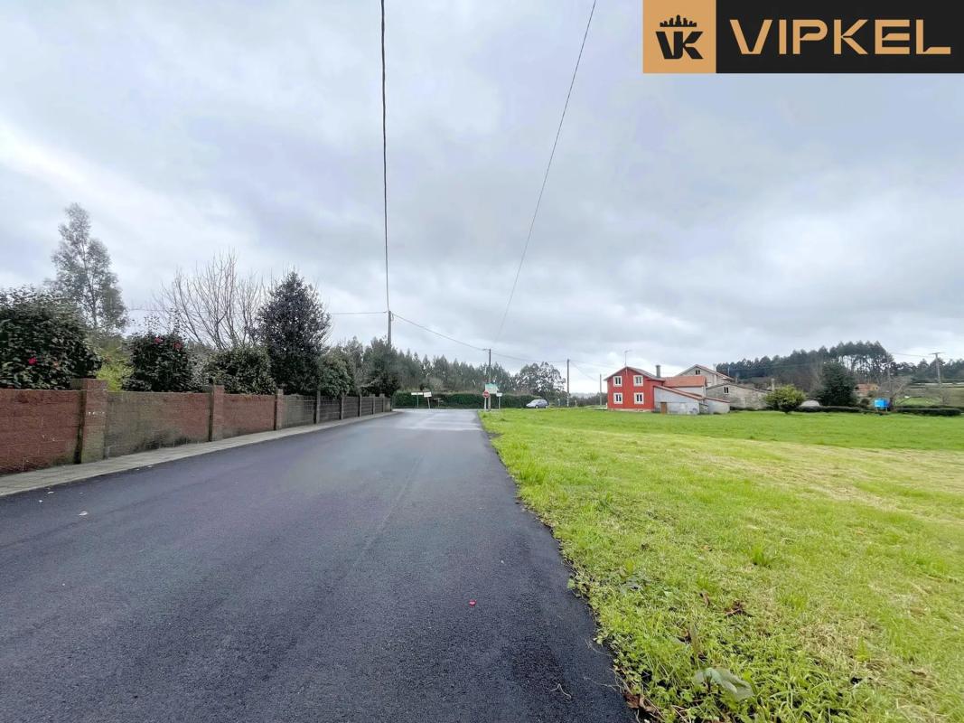 Terreno en venta en Vilarmaior, A Coruña photo 2