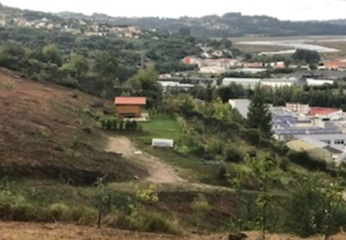 Terreno en venta en Betanzos, A Coruña photo 5