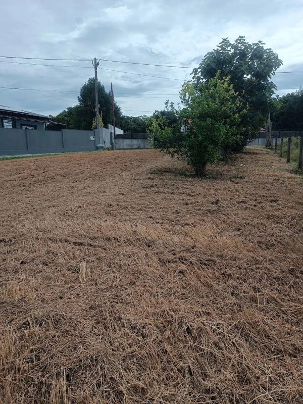 Terreno en venta en Miño, A Coruña photo 1