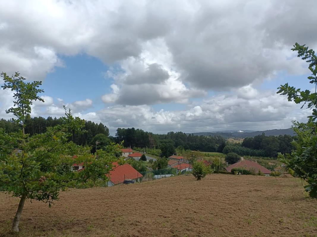 Terreno en venta en Oza-Cesuras, A Coruña photo 5