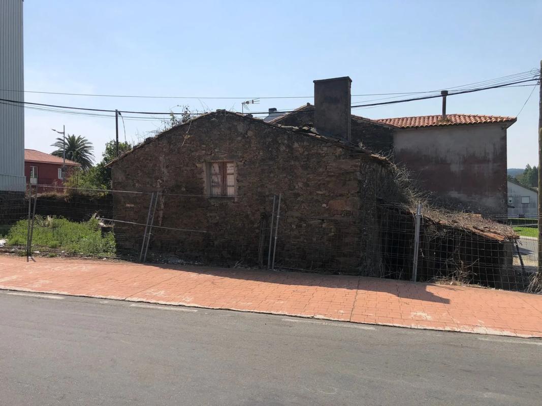 Terreno en venta en Oza-Cesuras, A Coruña photo 3