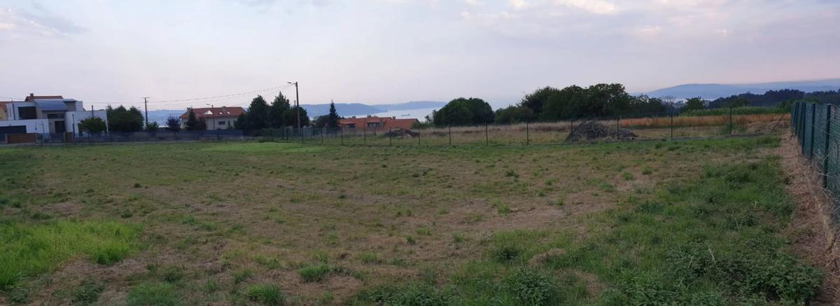 Terreno en venta en Miño, A Coruña photo 3