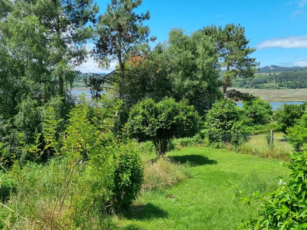 Terreno en venta en Paderne, A Coruña photo 2