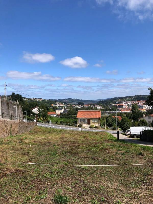 Terreno en venta en Betanzos, A Coruña photo 4