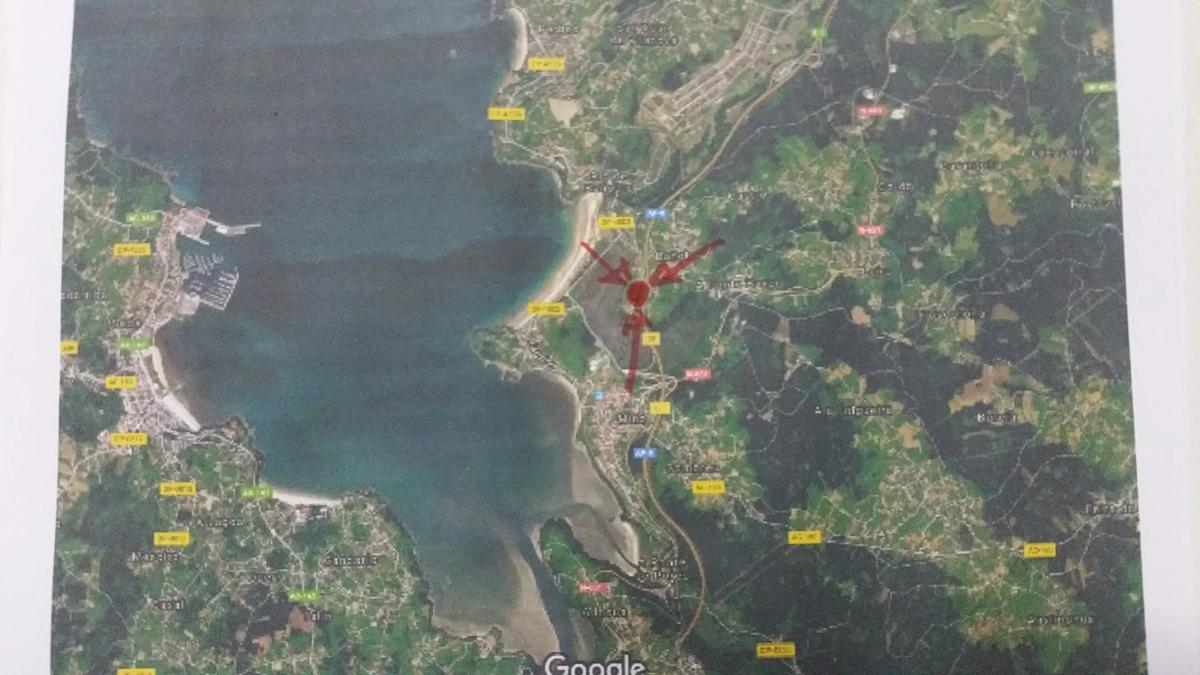Terreno en venta en Miño, A Coruña photo 4