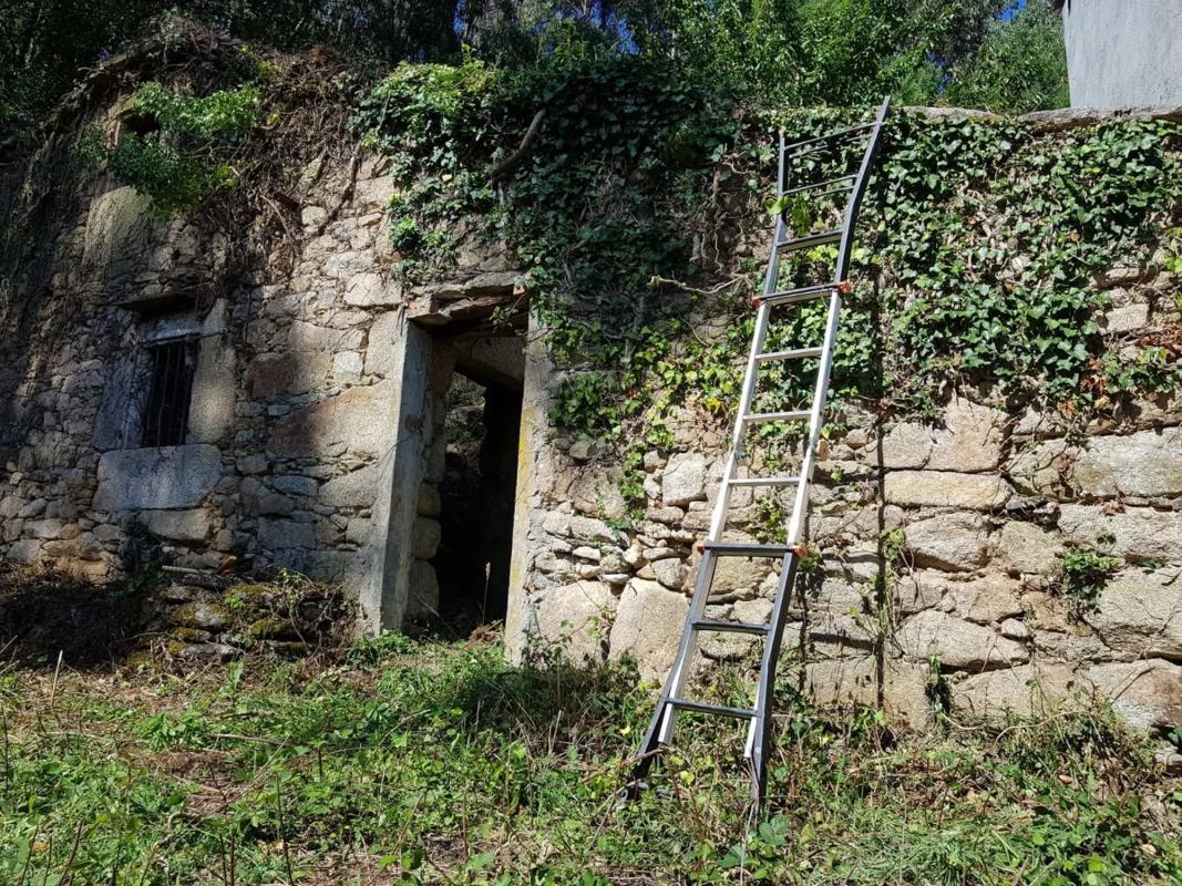 Terreno en venta en Oza-Cesuras, A Coruña photo 2