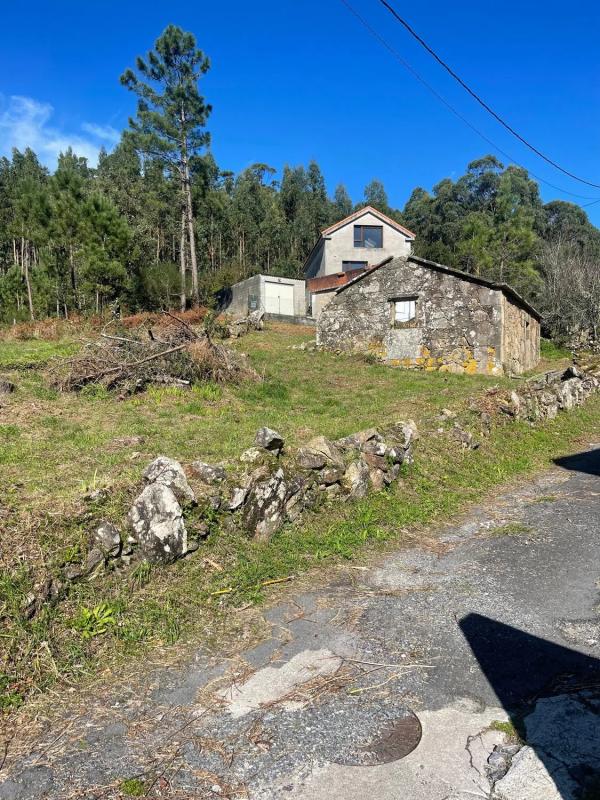 Terreno en venta en Muros, A Coruña photo 1