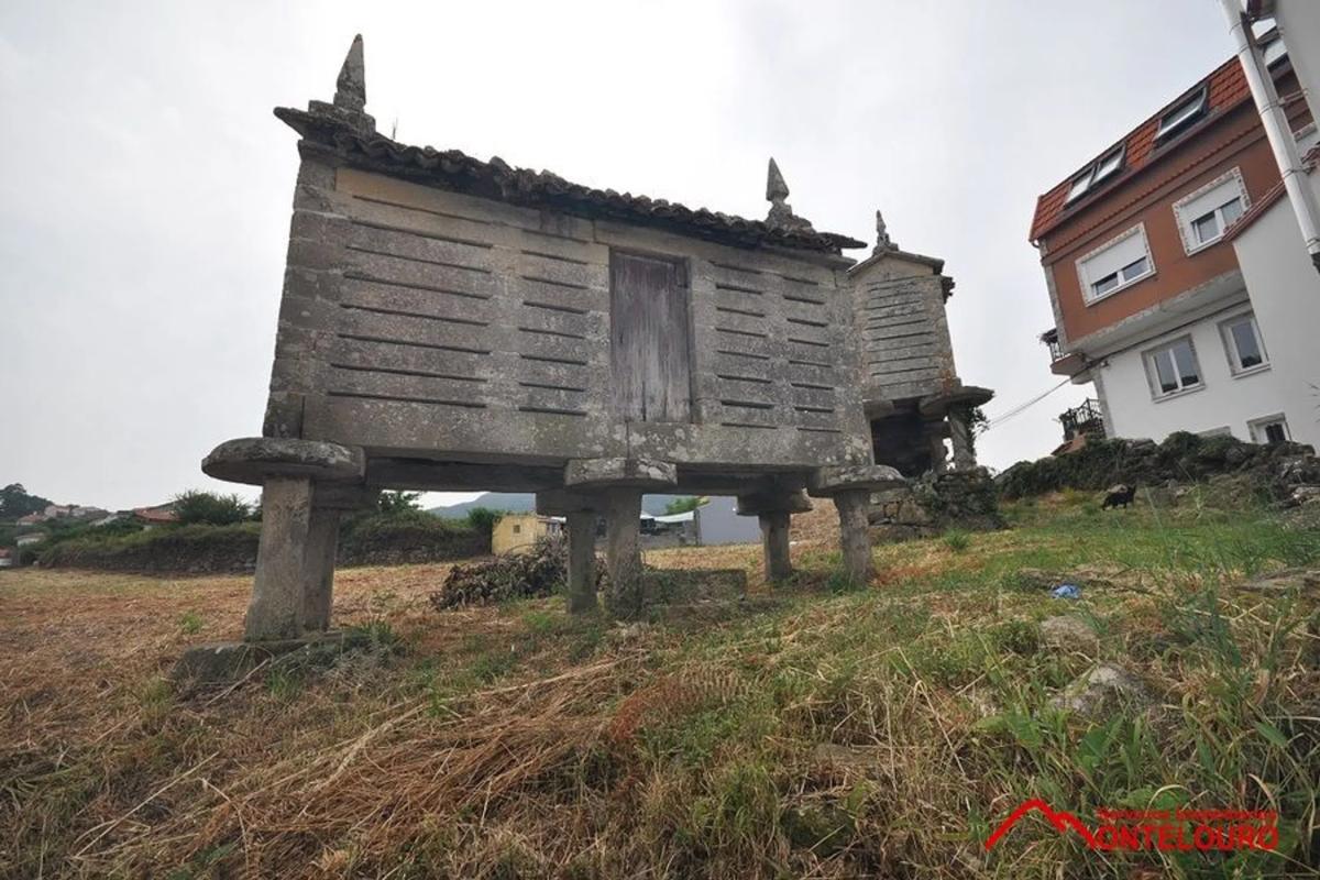 Terreno en venta en Muros, A Coruña photo 4