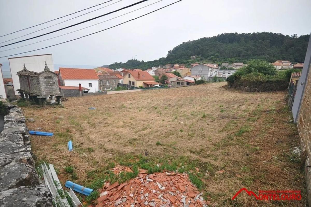 Terreno en venta en Muros, A Coruña photo 5