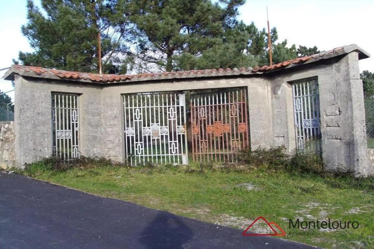Terreno en venta en Muros, A Coruña photo 1