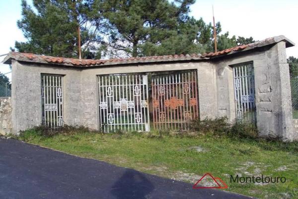 Terreno en rueiro tras da costa photo 1