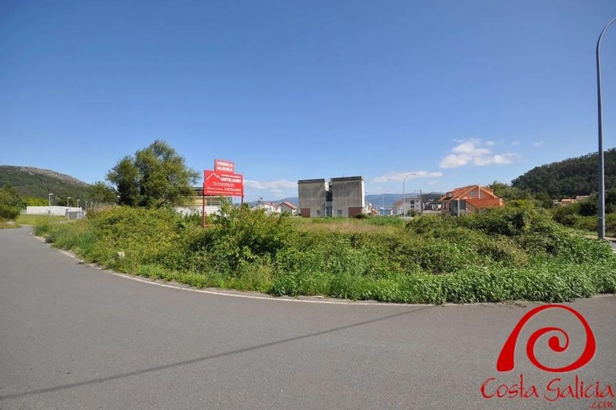 Land for sale in Muros, A Coruña photo 2