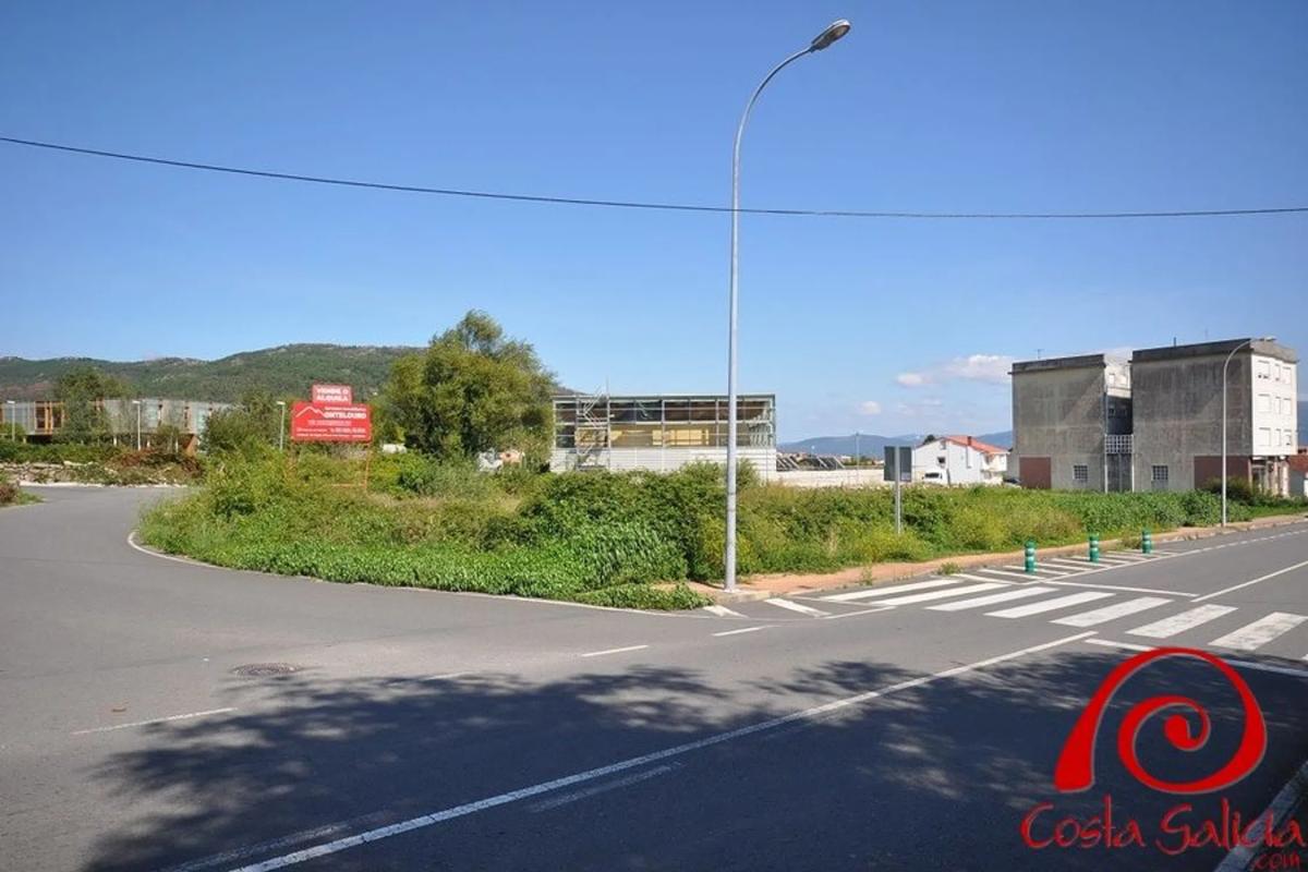 Land for sale in Muros, A Coruña photo 3