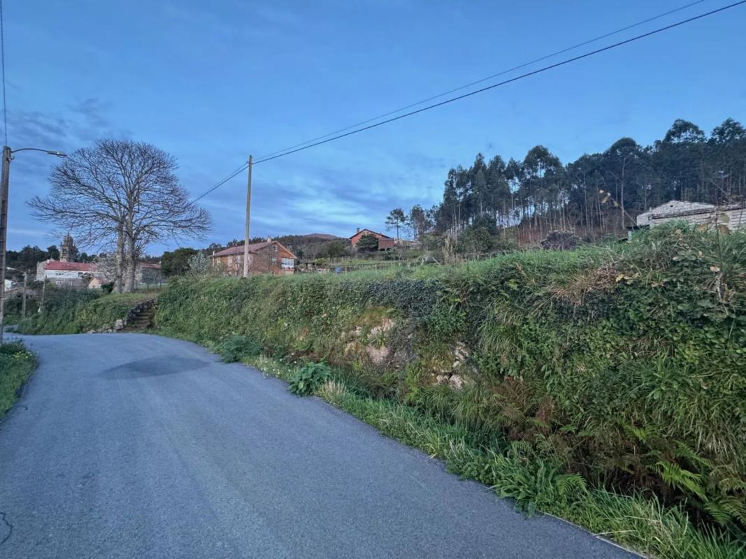 Terreno en venta en Porto do Son, A Coruña photo 4