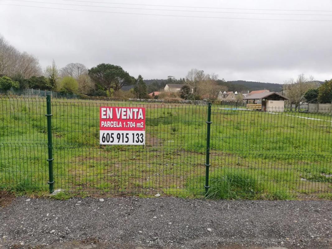 Land for sale in Outes, A Coruña photo 2