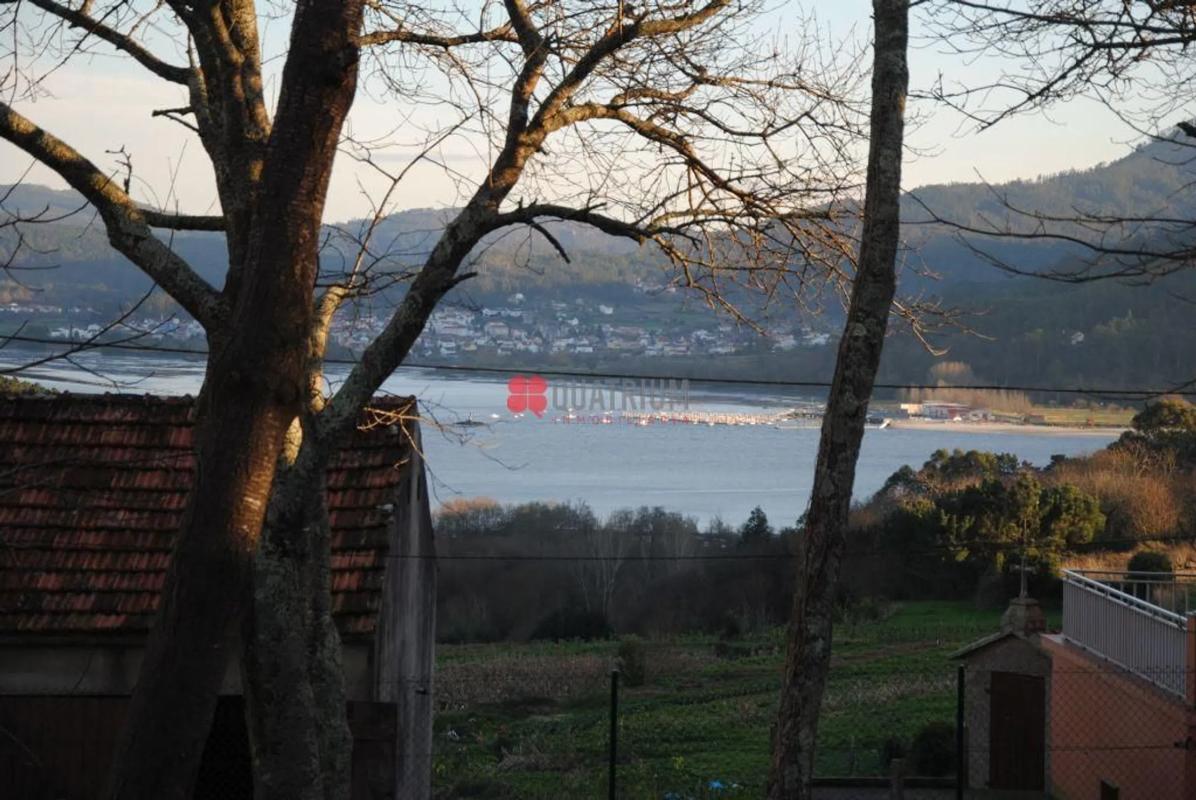 Terreno en venta en Outes, A Coruña photo 2