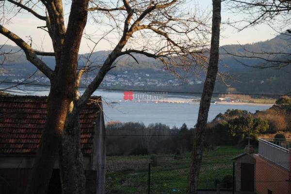 Terreno en Outes photo 2