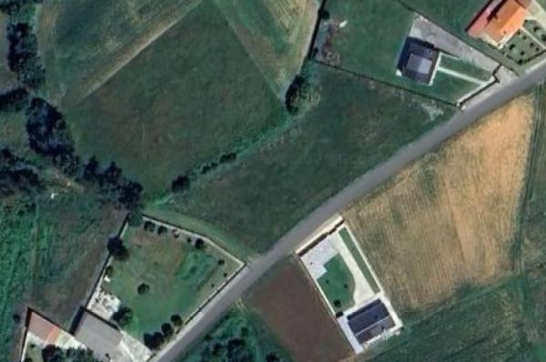Terreno en 43.05536, -8.386099 s/n photo 1
