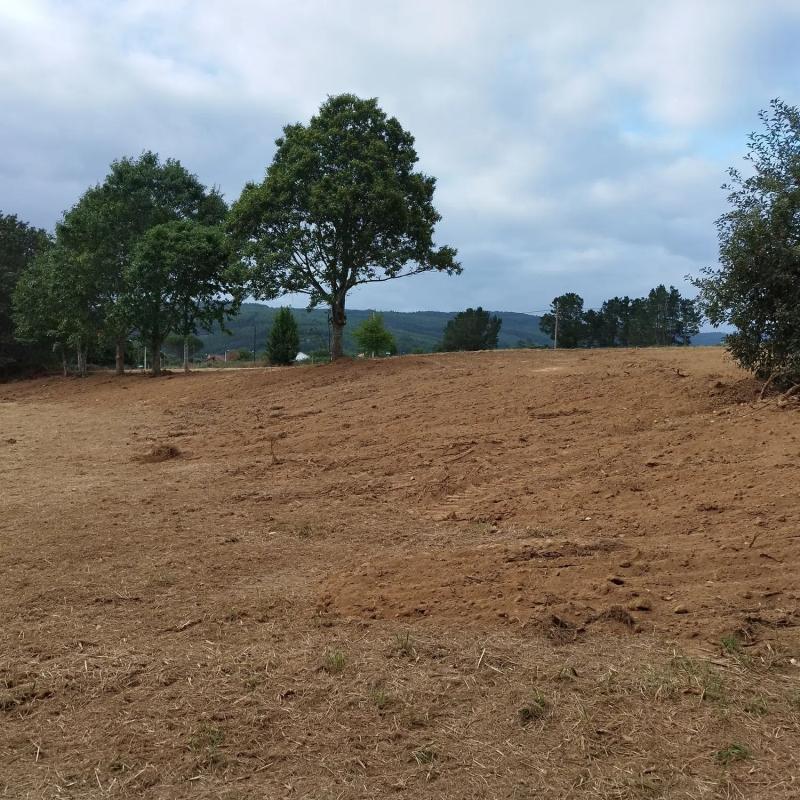 Terreno en venta en Oroso, A Coruña photo 3