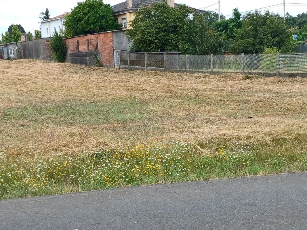 Działka na sprzedaż w Teo, A Coruña photo 1