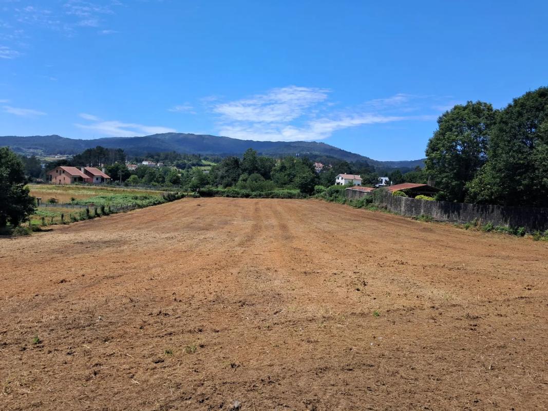 Terreno en venta en Brion, A Coruña photo 1