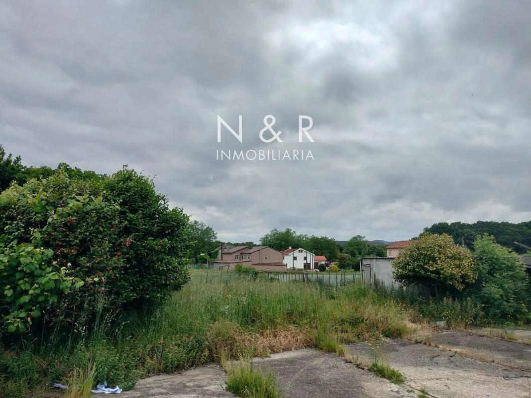 Terreno en venta en Santiago de Compostela, A Coruña photo 3