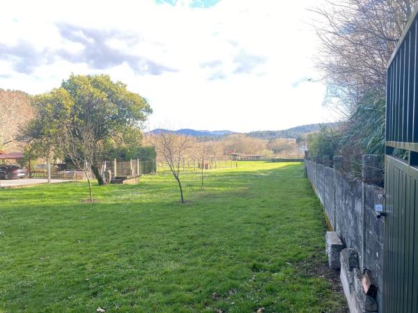 Terreno en Aldea Piñeiro photo 2