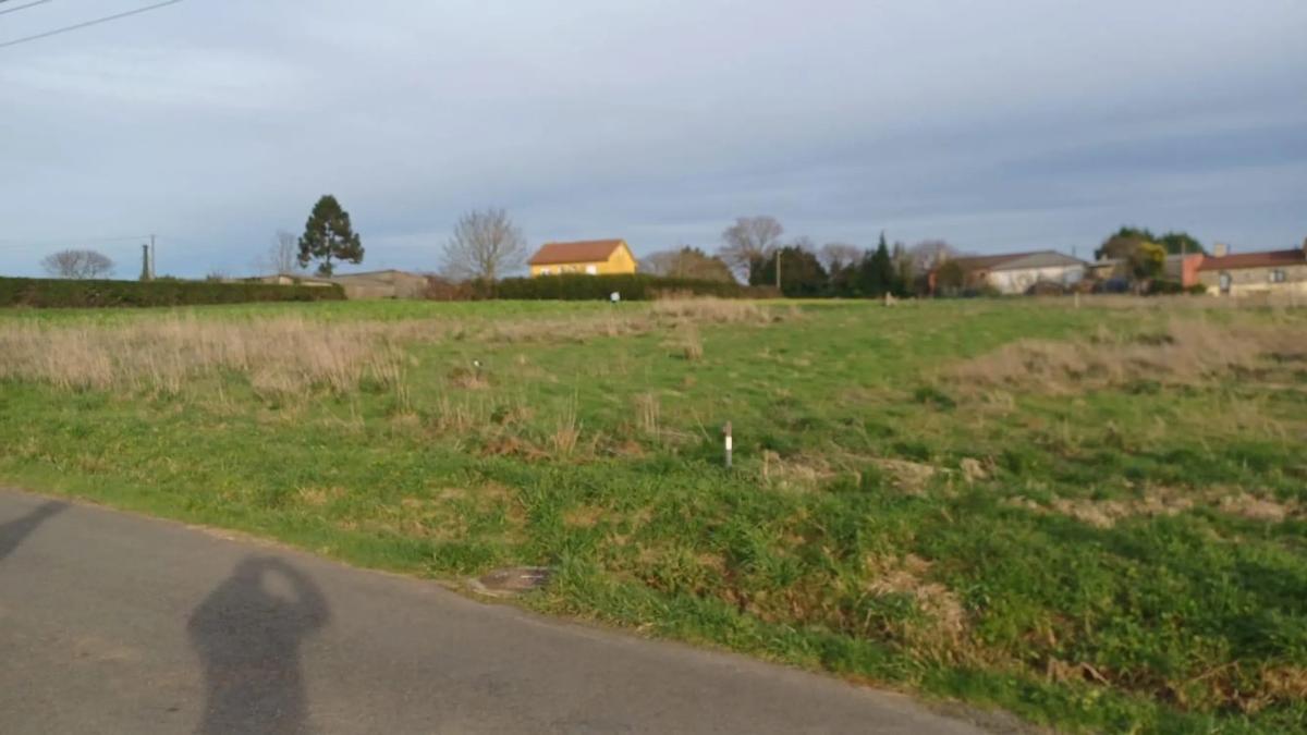 Land for sale in Santiago de Compostela, A Coruña photo 1