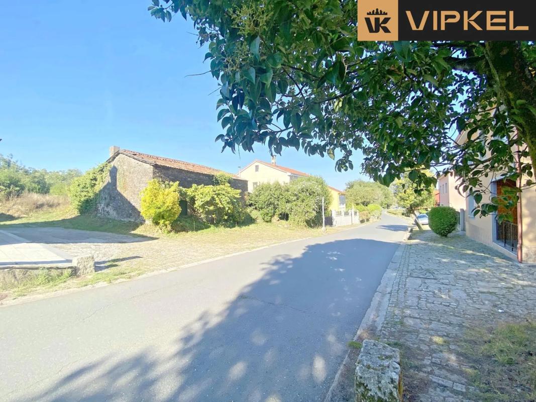 Terreno en venta en Santiago de Compostela, A Coruña photo 5