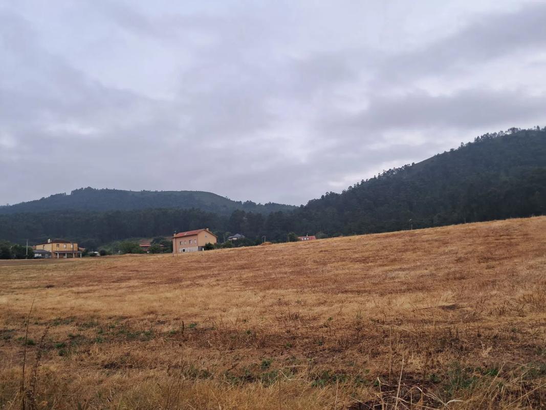 Terreno en venta en Ames, A Coruña photo 1