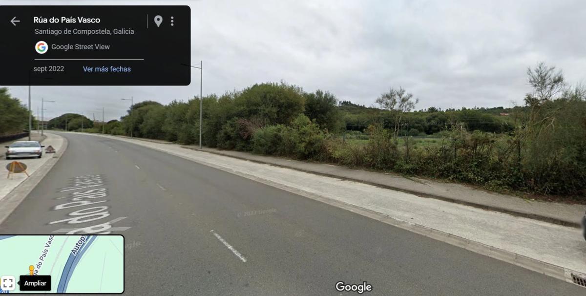 Terreno en venta en Santiago de Compostela, A Coruña photo 1