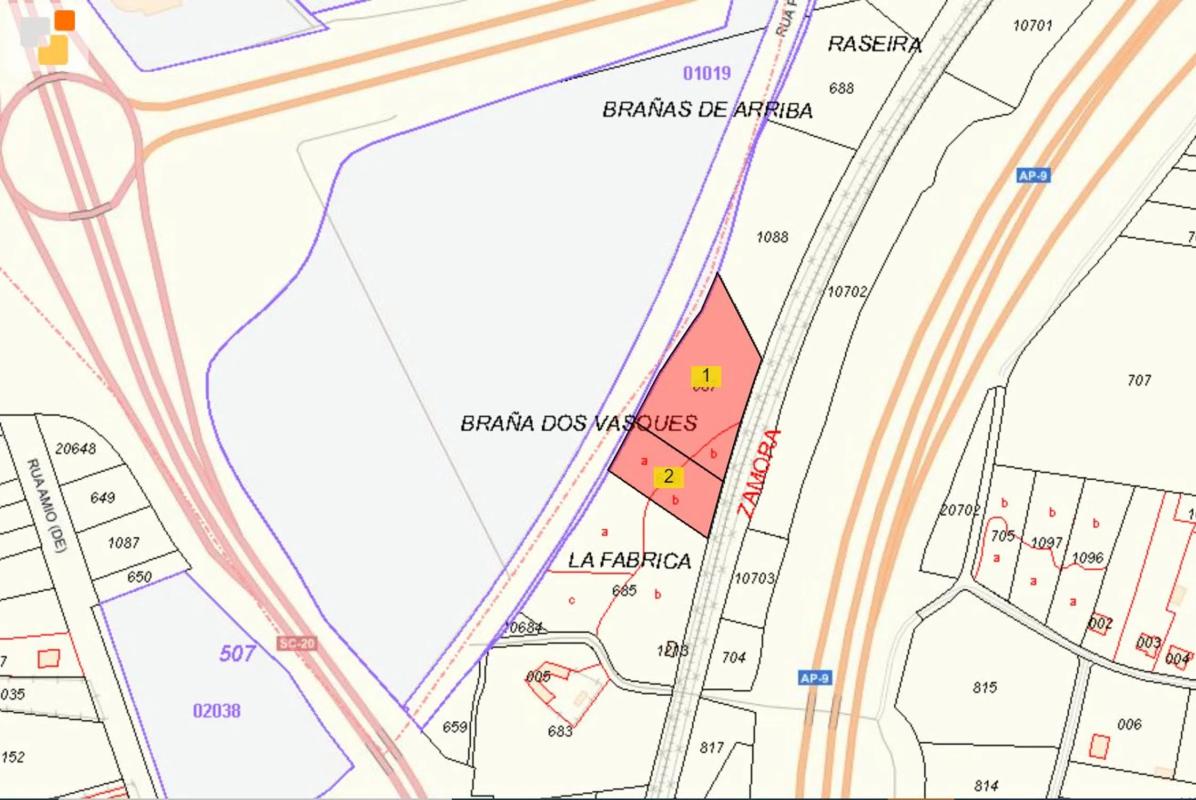 Terreno en venta en Santiago de Compostela, A Coruña photo 2