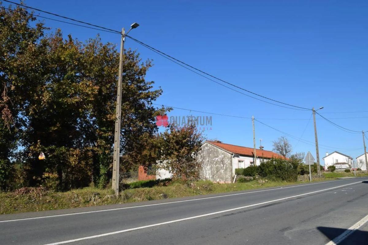Terreno en venta en Teo, A Coruña photo 3