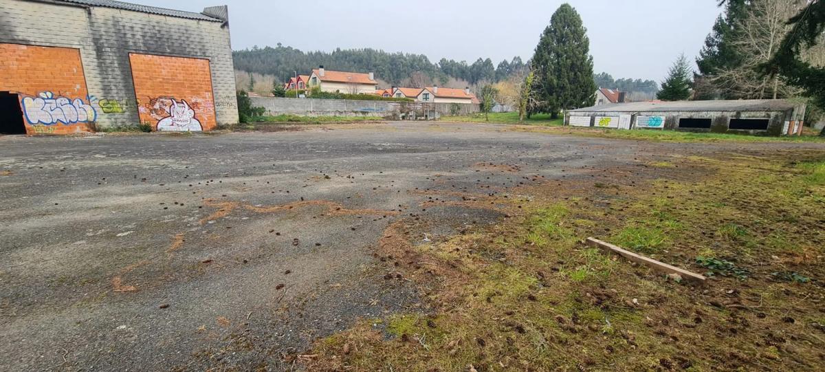 Terreno en venta en Teo, A Coruña photo 4
