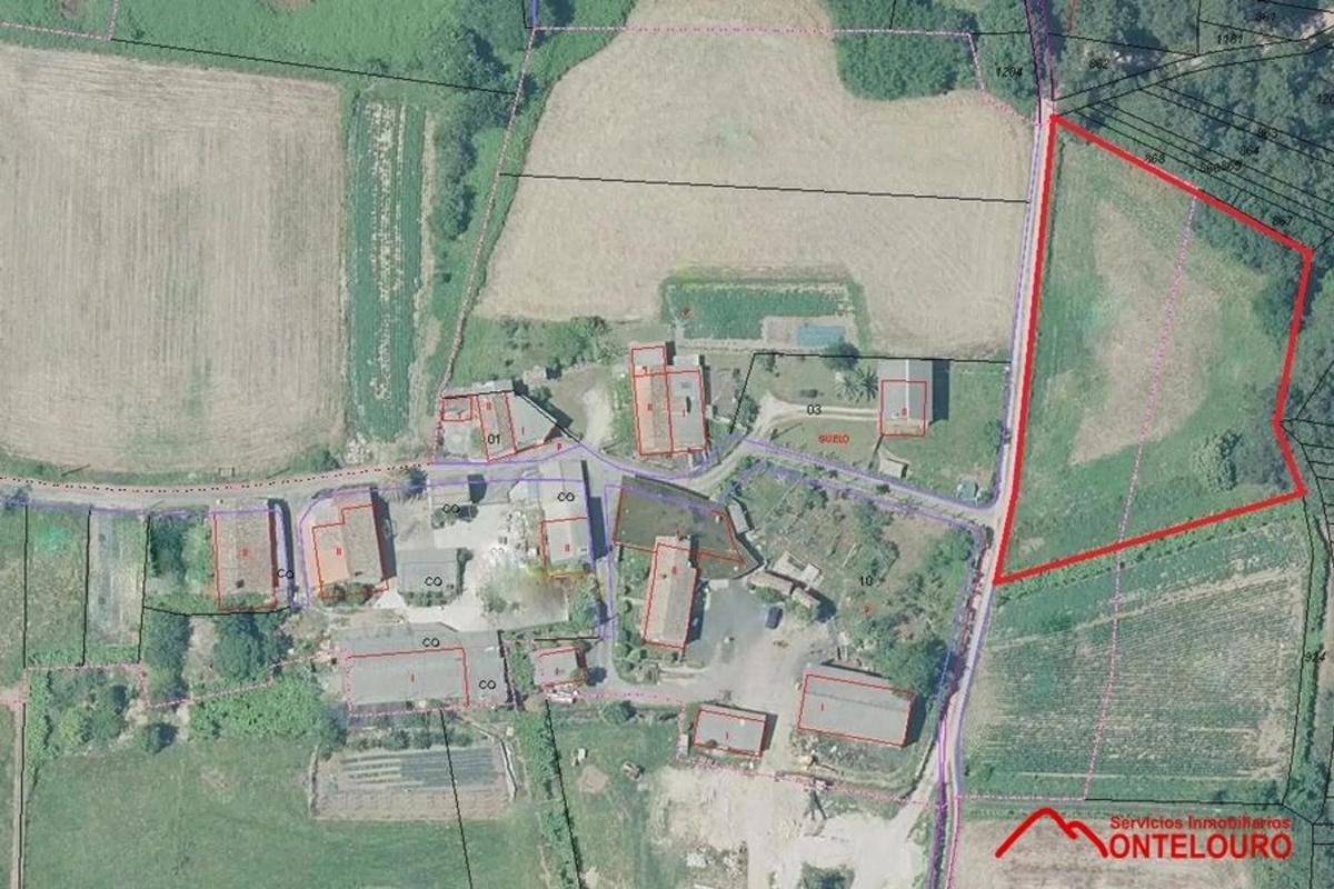 Terreno en venta en Brion, A Coruña photo 1