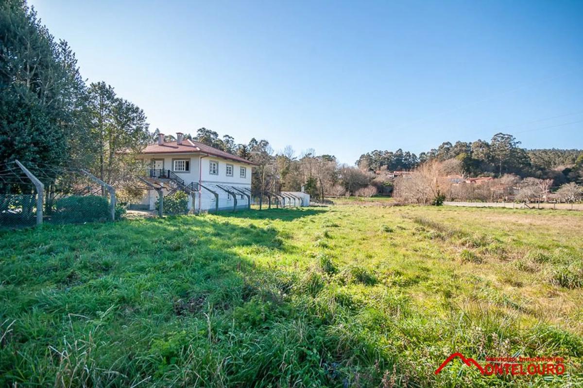 Terreno en venta en Ames, A Coruña photo 3
