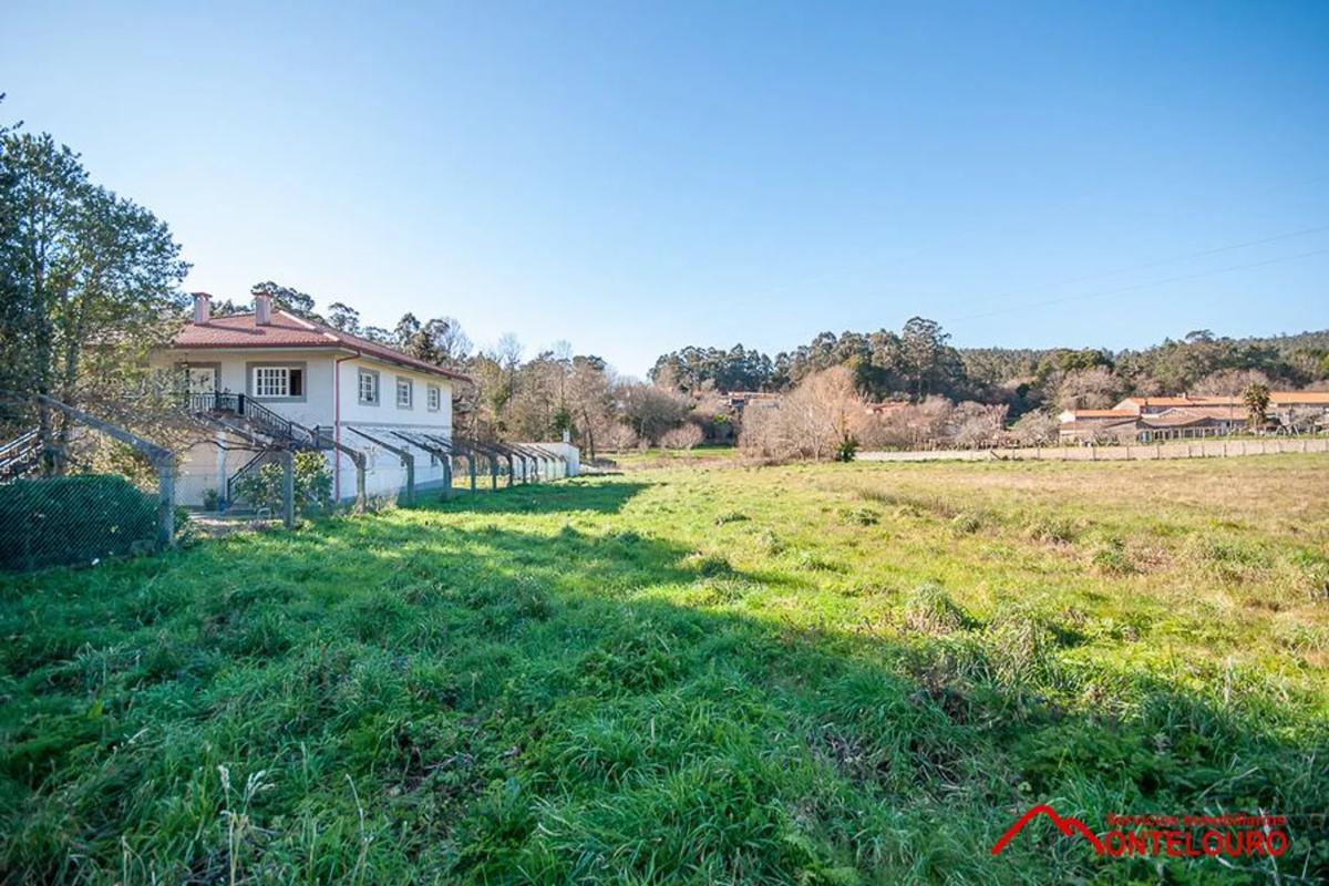 Terreno en venta en Ames, A Coruña photo 4