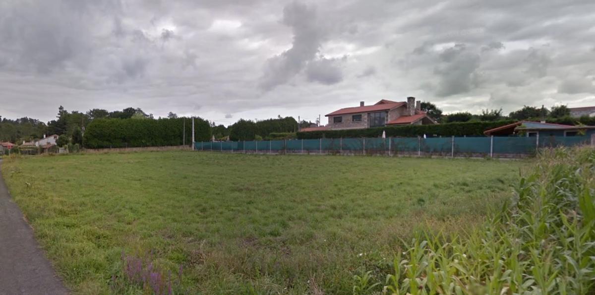 Terreno en venta en Ames, A Coruña photo 2