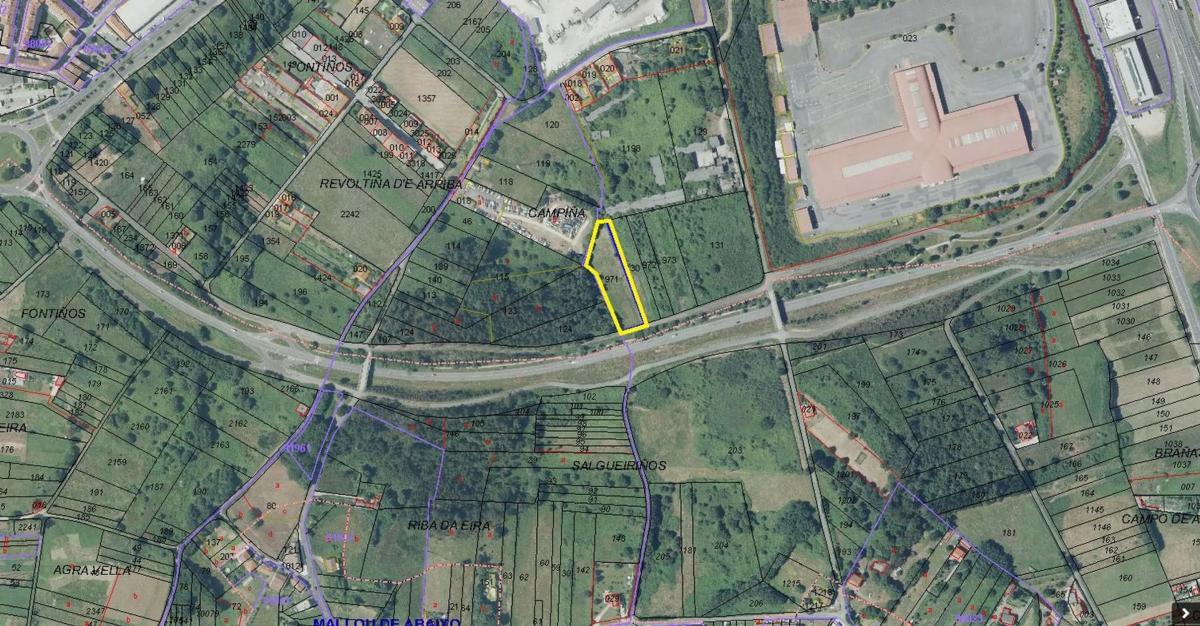 Terreno en venta en Santiago de Compostela, A Coruña photo 2