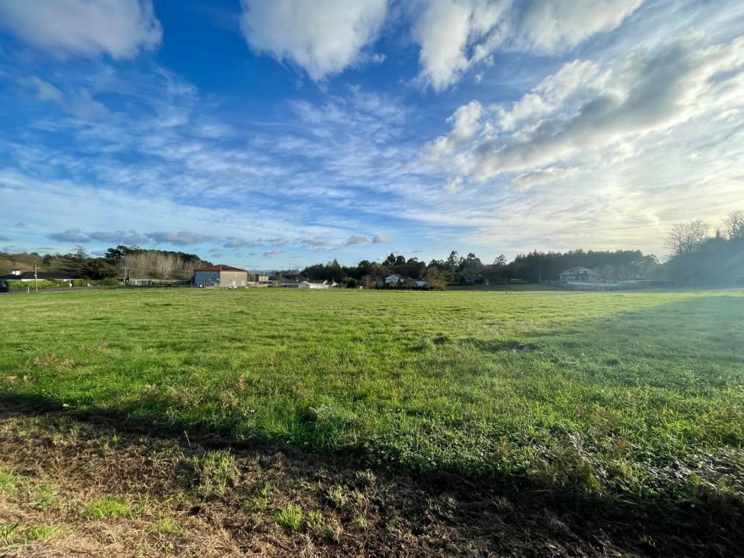Terreno en venta en Teo, A Coruña photo 1
