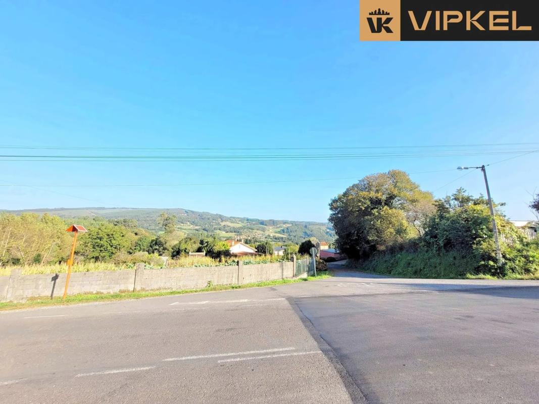 Terreno en venta en Santiago de Compostela, A Coruña photo 2