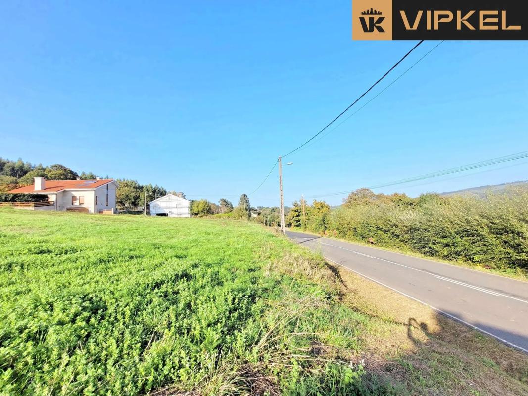 Terreno en venta en Santiago de Compostela, A Coruña photo 3