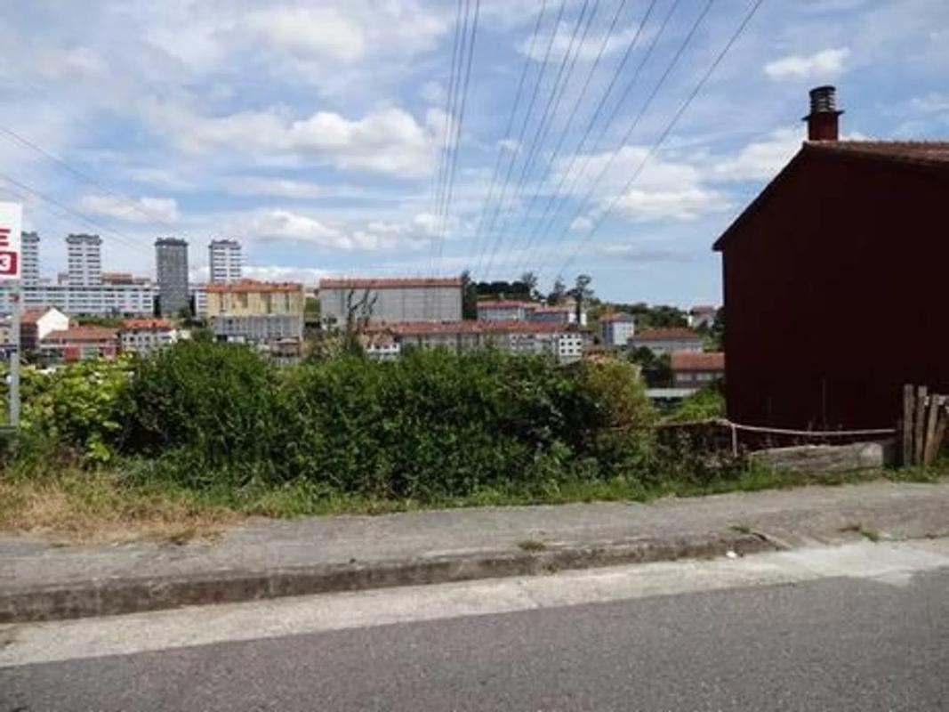 Terreno en venta en Santiago de Compostela, A Coruña photo 2